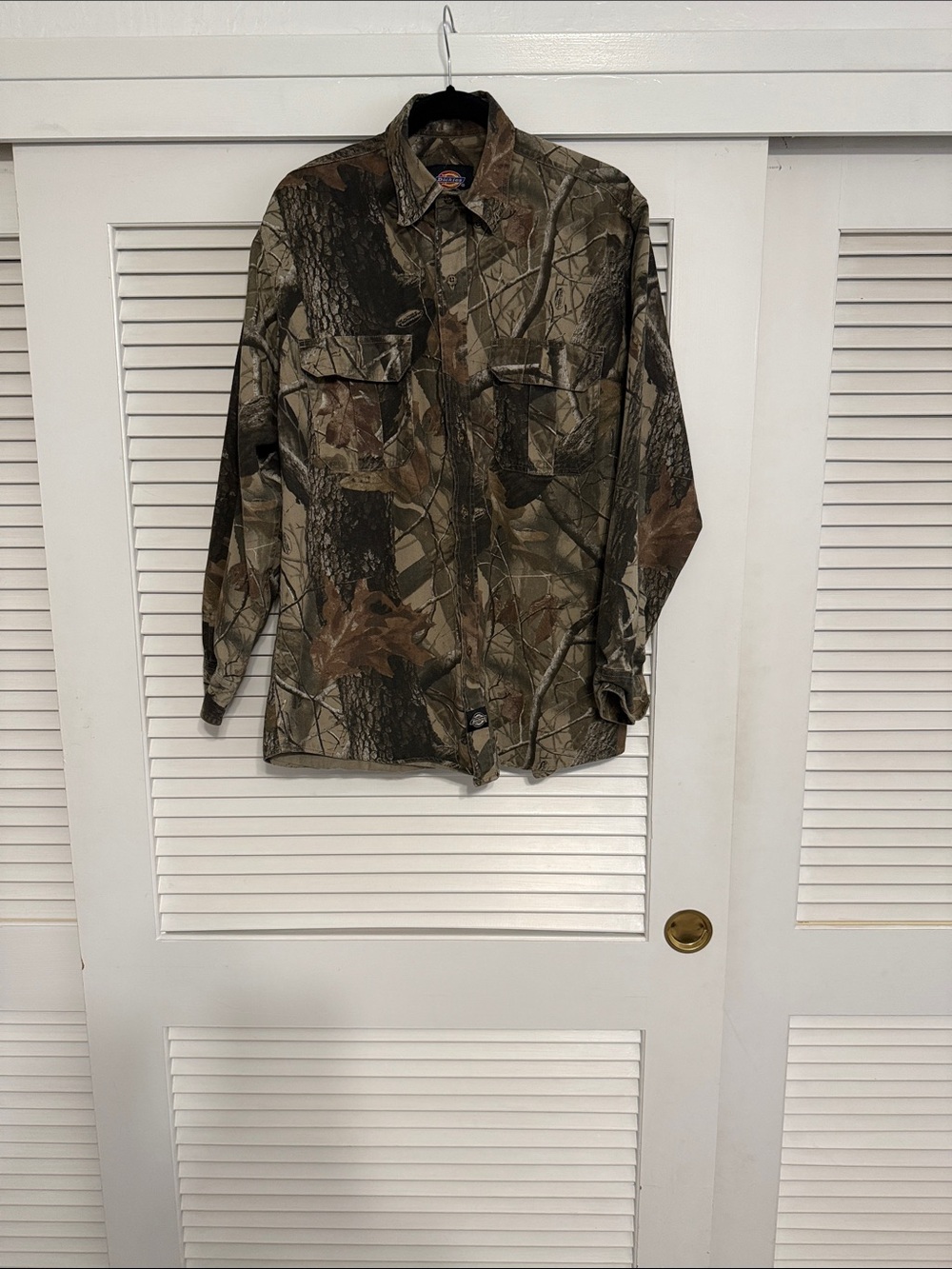 Dickies Men’s Realtree-Style Camouflage Field Jacket in Green and Brown